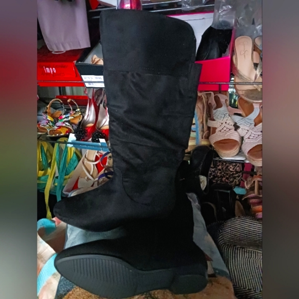 Black Low Heel Boots